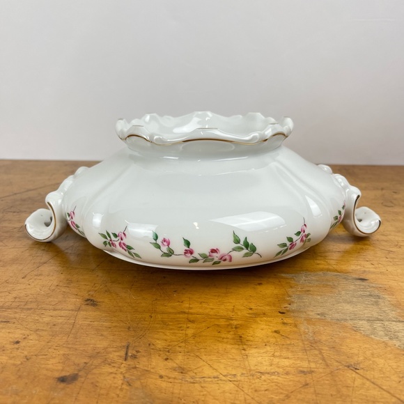 Vintage Crown Bavaria Juliette Covered Round Serving Bowl Handles Gold Trim - Picture 9 of 12